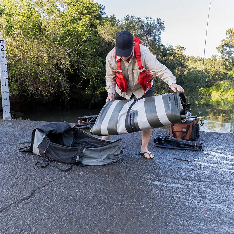 iATAK 110 Inflatable Drop-Stitch Fishing Kayak