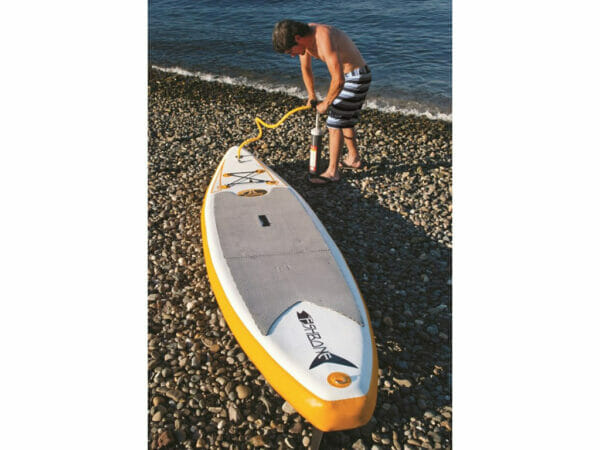 inflatable stand up paddle board fishbone AE1063 inflation 1 e1487046521229 1